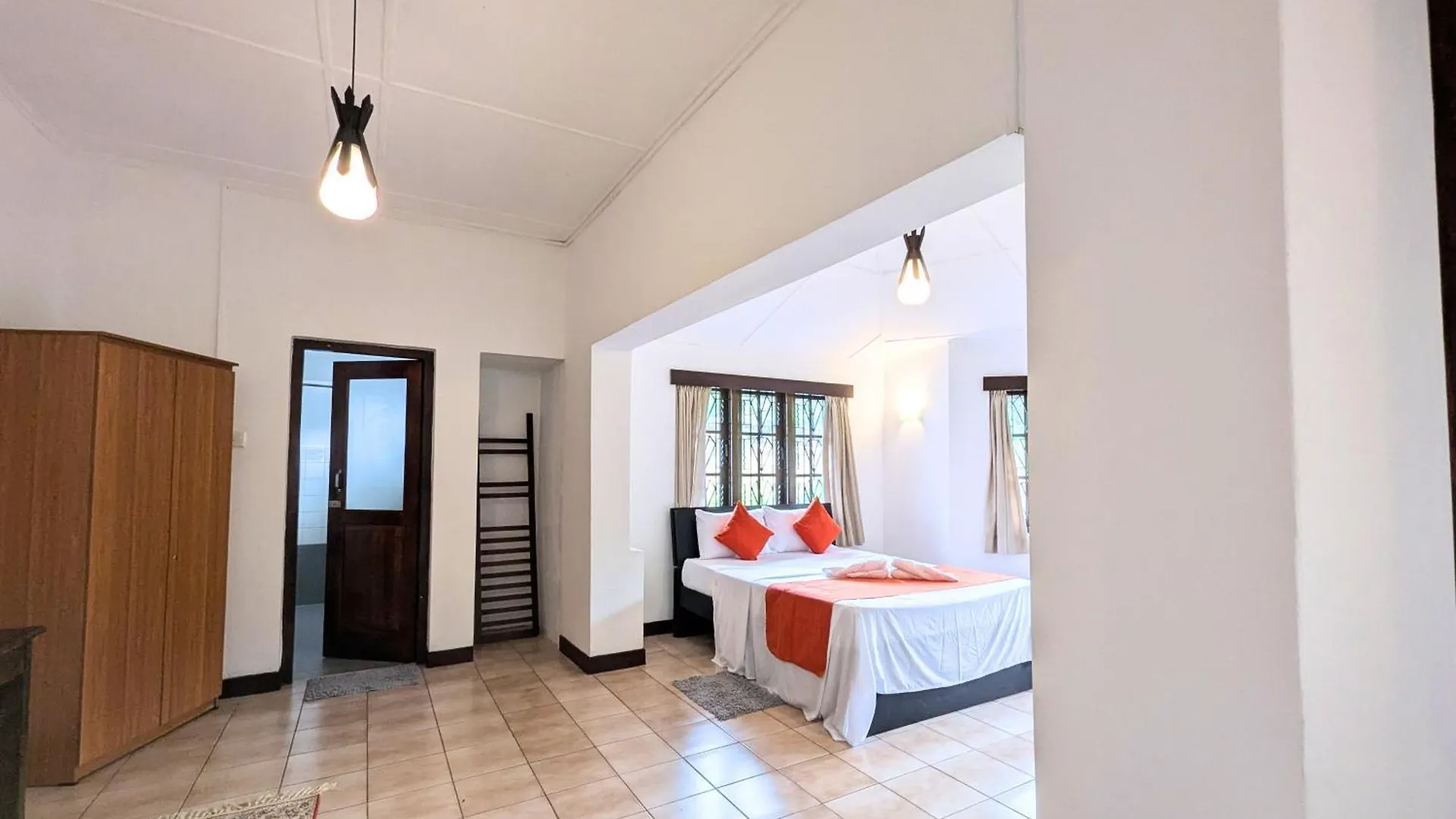 Remli Villa Канди Проживание в семье