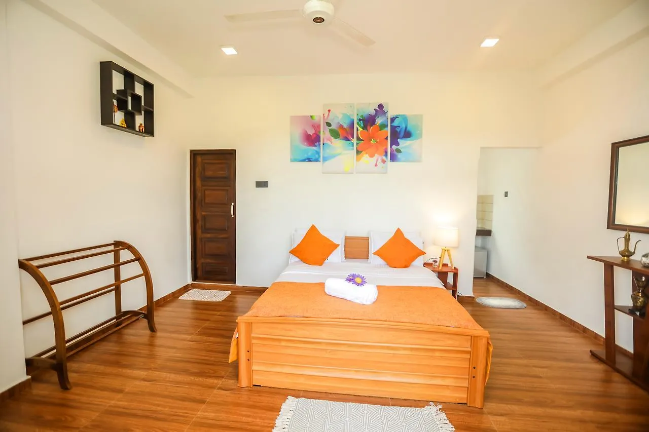 Проживание в семье Remli Villa Канди